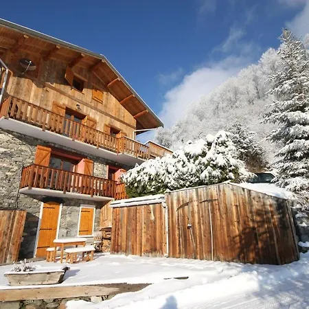 Charming Alpine Apartment