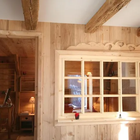 Charming Alpine *